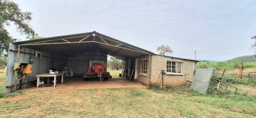 2 Bedroom Property for Sale in Swartruggens North West